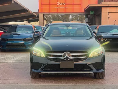 مرسيدس C300 مواصفات أمريكية فل اوبشن بحالة جيدة-1