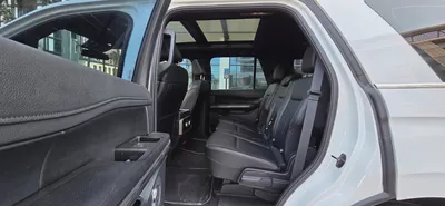 2021-Ford Expedition XLT-Panoramic Roof-Leather Seats-Under Warranty-Bank Finance Available-10