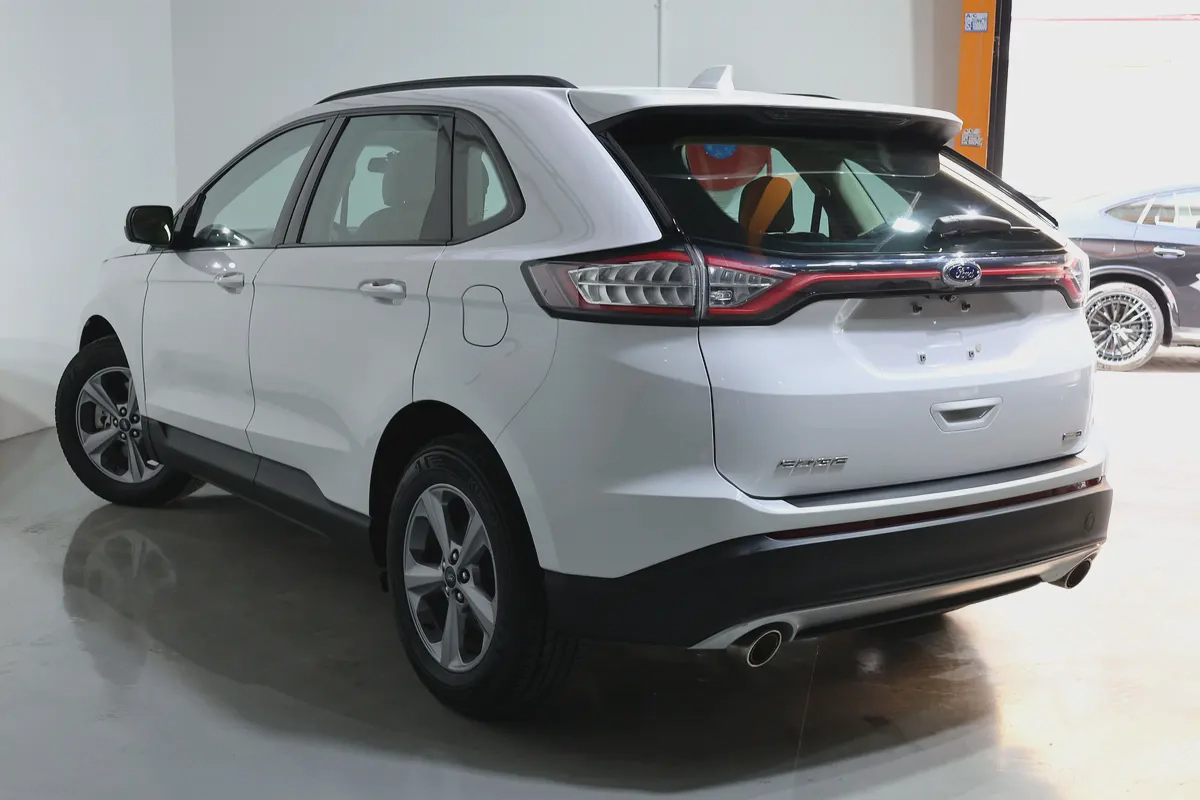 Ford Edge SEL 2019 -108000KM-GCC Specs-PRISTINE CONDITION-3-3
