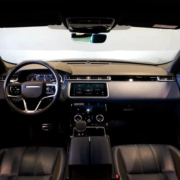 AED 3,161 pm • 0% Downpayment • Velar R-Dynamic • 1 Year Warranty • Full Service History