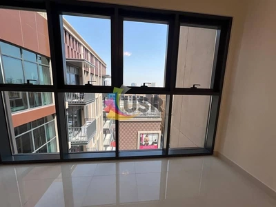 ONE MONTH RENT FREE OF 2BR WITH BALCONY FOR 140,668-12