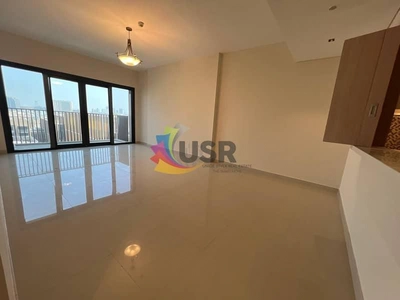 ONE MONTH RENT FREE OF 2BR WITH BALCONY FOR 140,668-5