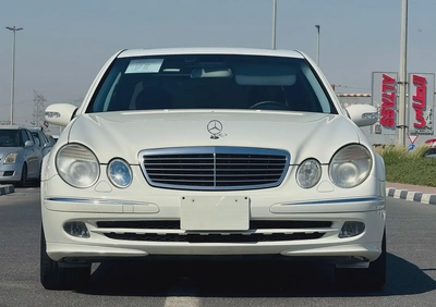 BENZ E240 | V6 | CLEAN CAR FRESH JAPAN IMPORT-2