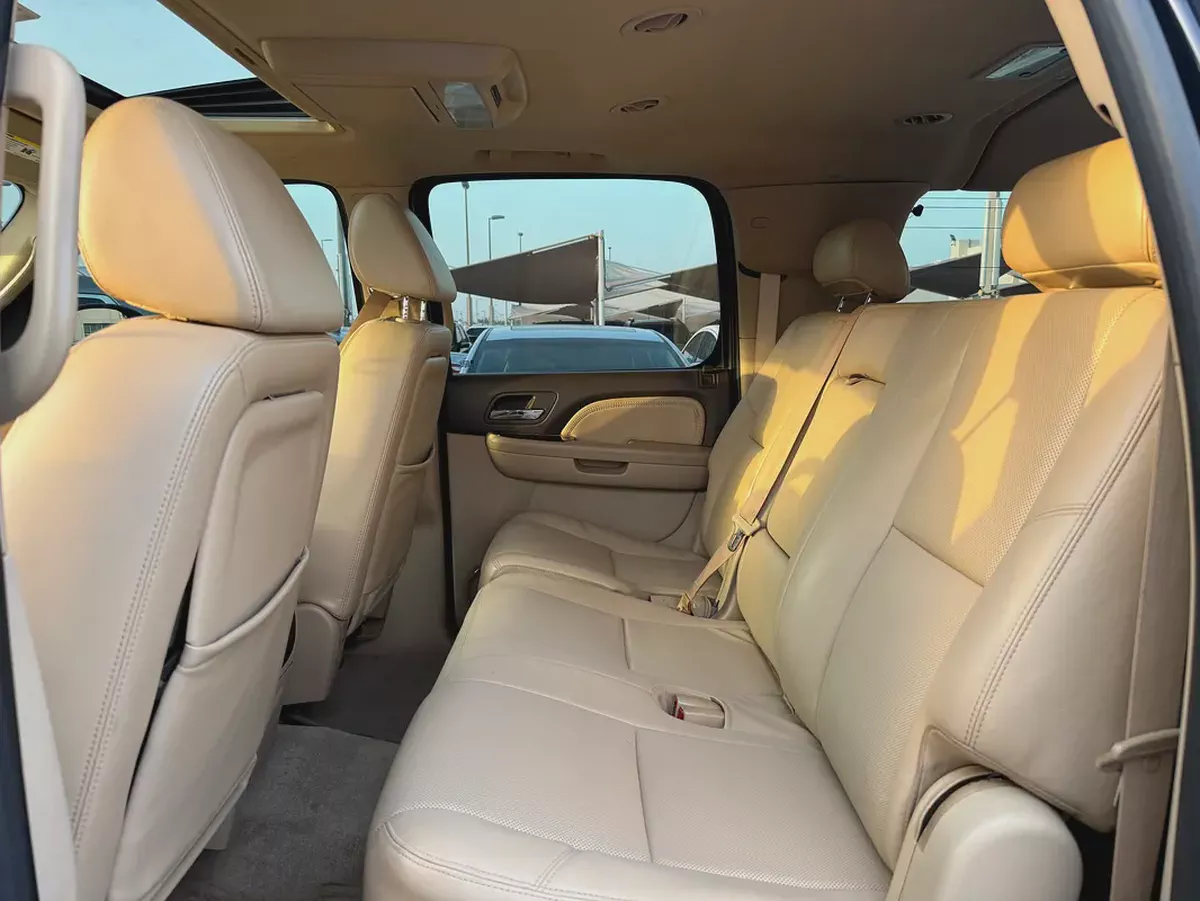 GMC Yukon XL Denali 2009 | GCC Specs | Original Paint-8-8