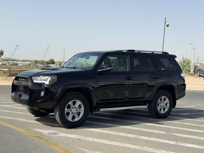 Toyota 4Runner  2022 Toyota 4Runner Full Option+ 4.0L V6 - AWD 4x4 With Radar & Push Start - Sunroof-2