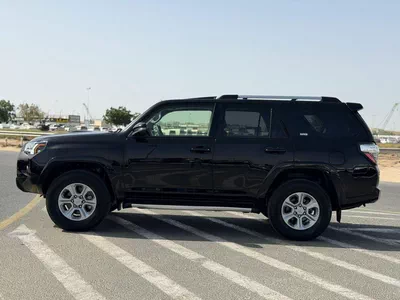 Toyota 4Runner  2022 Toyota 4Runner Full Option+ 4.0L V6 - AWD 4x4 With Radar & Push Start - Sunroof-3