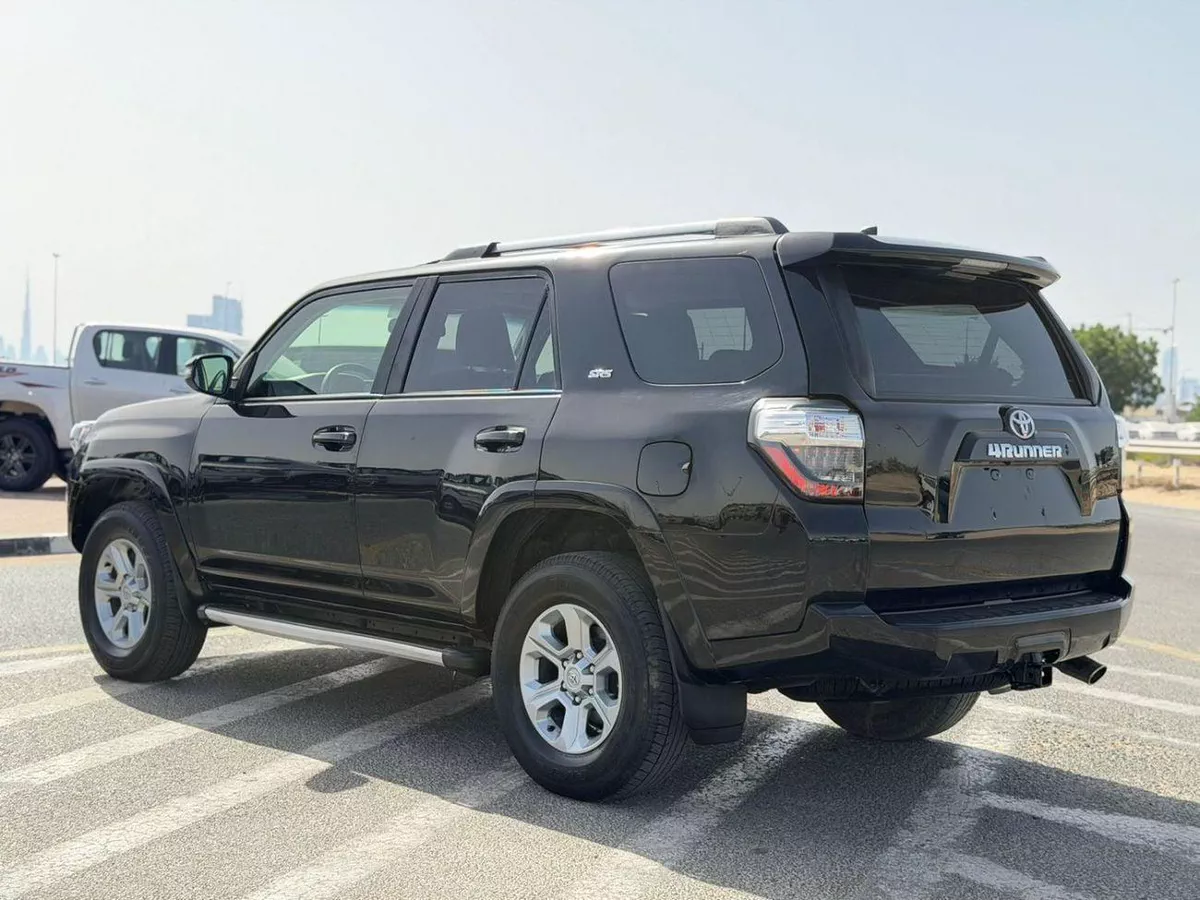 Toyota 4Runner  2022 Toyota 4Runner Full Option+ 4.0L V6 - AWD 4x4 With Radar & Push Start - Sunroof-4-0