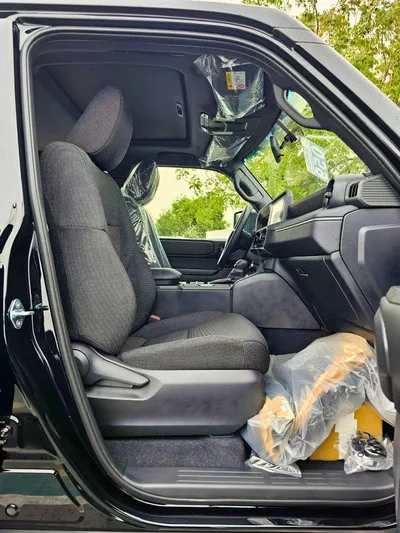 Toyota Prado TXR ALL ROUNDER TURBO || 2.8L DIESEL V4 / DIFFLOCK / SUNROOF / COOL BOX (CODE # P28AR2)-10