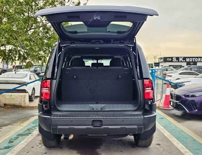 Toyota Prado TXR ALL ROUNDER TURBO || 2.8L DIESEL V4 / DIFFLOCK / SUNROOF / COOL BOX (CODE # P28AR2)-6