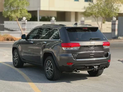 2017 Jeep Grand Cherokee Limited 5.7L V8 | GCC Specs | Excellent Condition-12