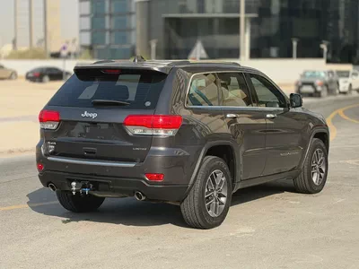 2017 Jeep Grand Cherokee Limited 5.7L V8 | GCC Specs | Excellent Condition-14