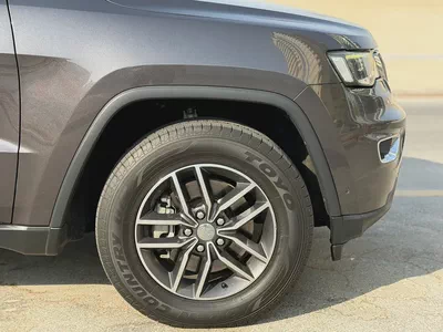 2017 Jeep Grand Cherokee Limited 5.7L V8 | GCC Specs | Excellent Condition-3