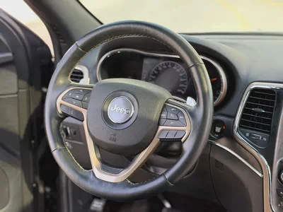 2017 Jeep Grand Cherokee Limited 5.7L V8 | GCC Specs | Excellent Condition-5