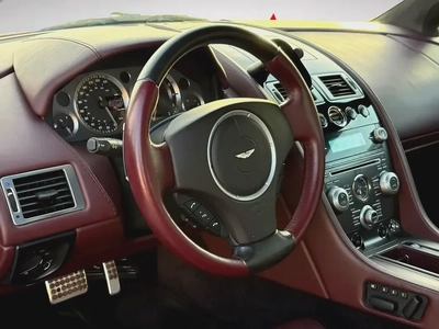 ASTON MARTIN VANTAGE | 4.7L V8 | 2009 | GCC SPECS-18