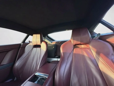 ASTON MARTIN VANTAGE | 4.7L V8 | 2009 | GCC SPECS-17