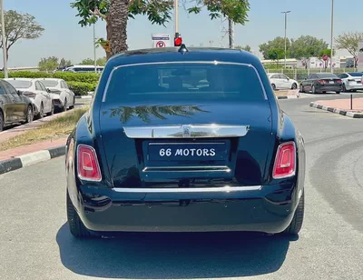 2019 Rolls-Royce Phantom Extended Wheelbase – GCC Specs, Immaculate Condition-3