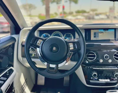 2019 Rolls-Royce Phantom Extended Wheelbase – GCC Specs, Immaculate Condition-8