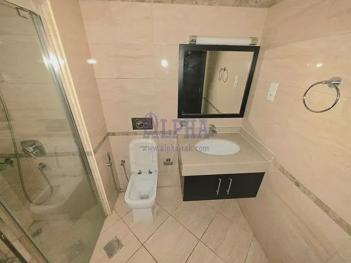 Spacious 3BR Bayti Townhouse | Near to Pool-2-2