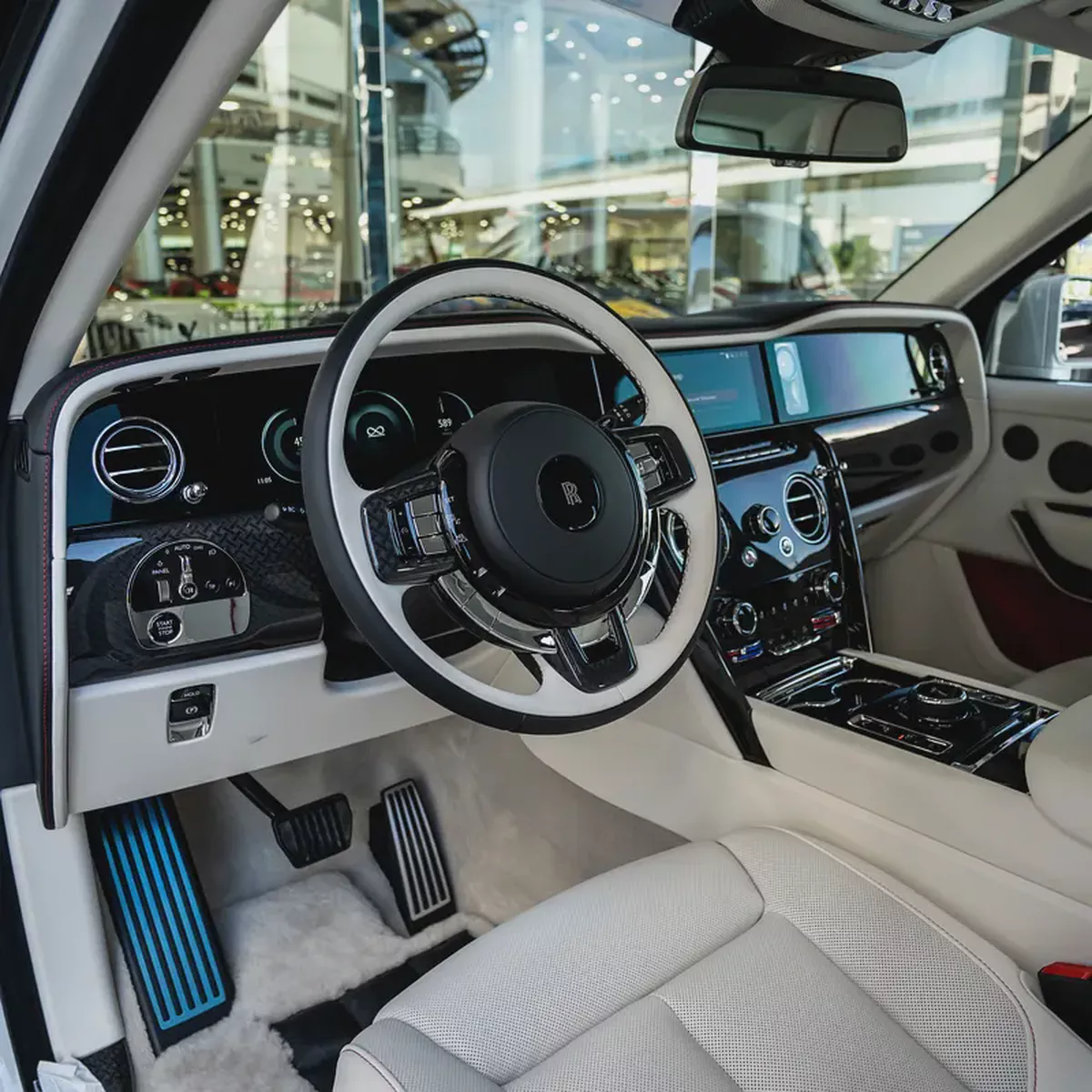 2025  ROLLS ROYCE CULLINAN BLACK BADGE ( BRAND NEW )-6-6