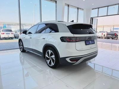 فولكسفاغن اي دي 6 كروز برو 2022 Volkswagen ID.6 Crozz Pro | Electric | 7-Seater | Panoramic Roof-3