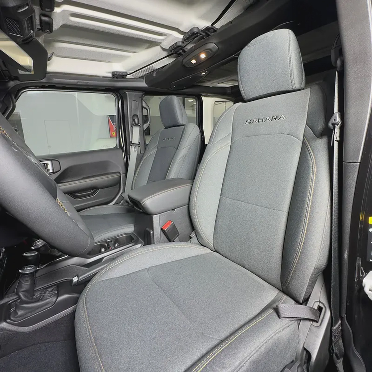 2024 Jeep Wrangler Sahara-9-9