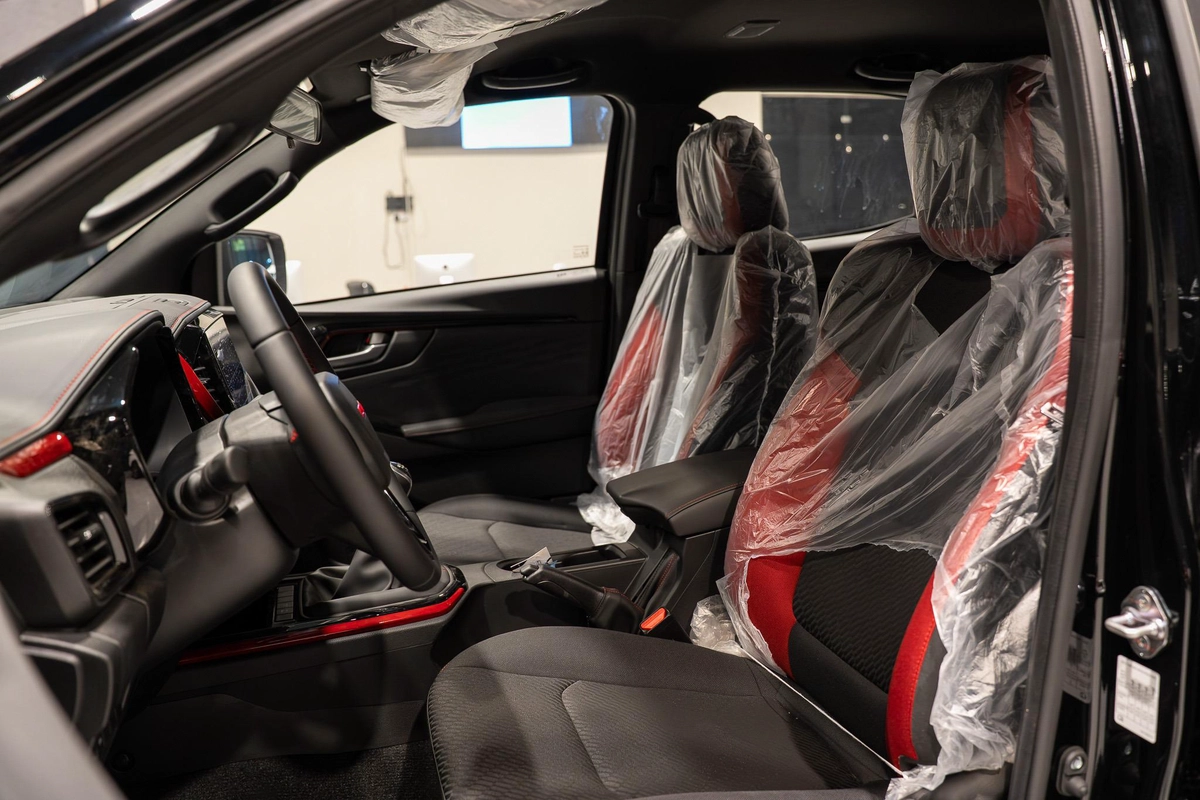 ISUZU D-MAX GT MANUAL-18-18