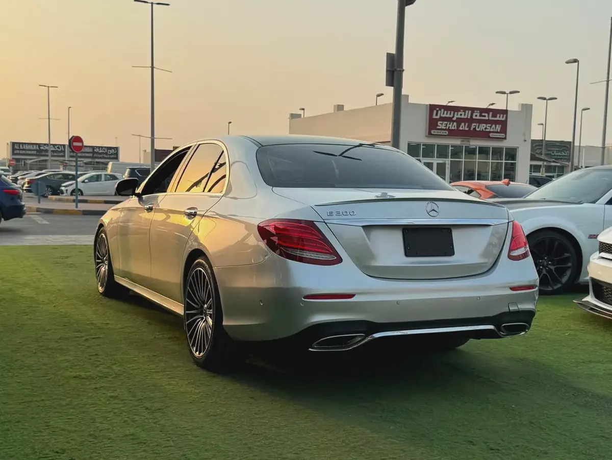 Mercedes-Benz E 300 2019 | American Specs | Pristine Condition-4-4