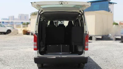 Toyota Hiace DLS - STD ROOF HIACE 2.5L STANER DIESEL 2025-16