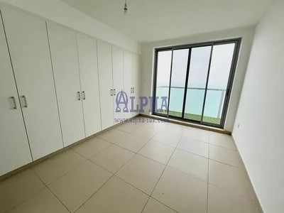 Beautiful View of Gulf Sea! 1 BR Unfurnished!-2