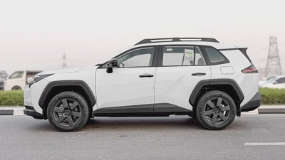 2026 Toyota Rav4 Adventure 2.5L AT Hybrid (White-Black)-4