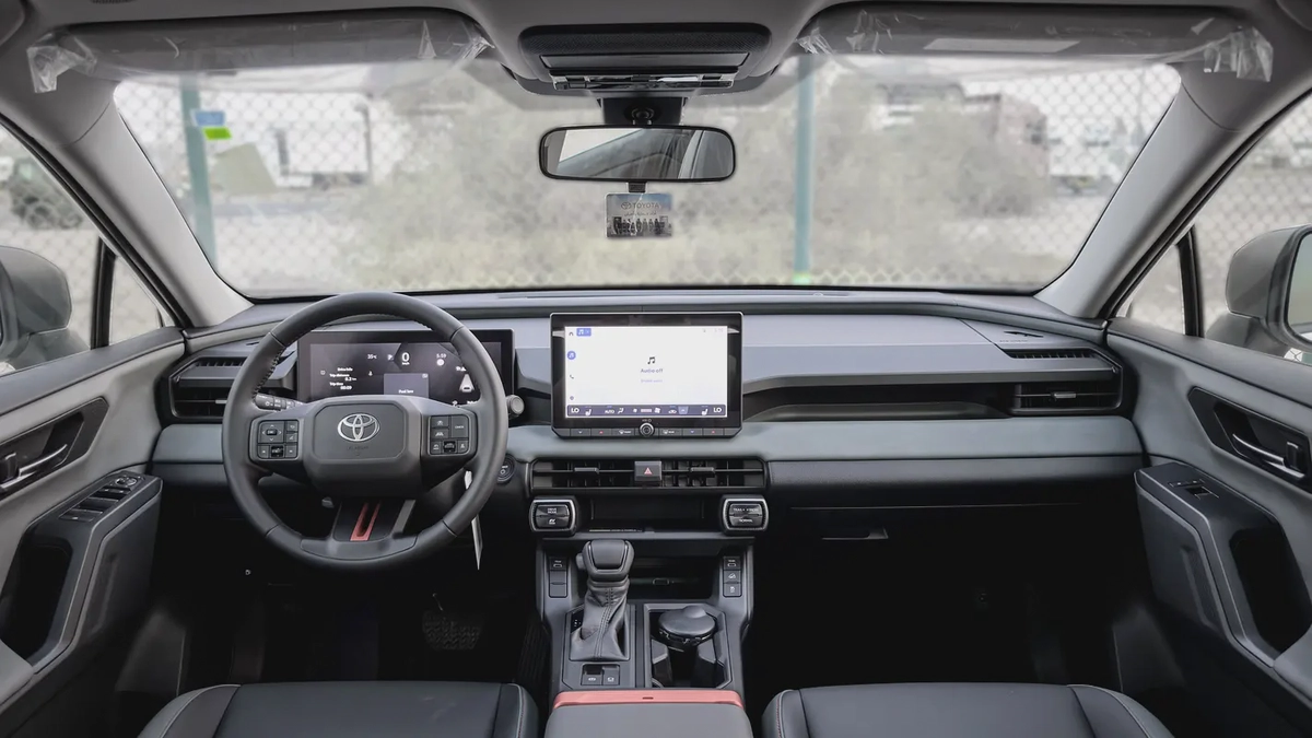 2026 Toyota Rav4 Adventure 2.5L AT Hybrid (White-Black)-11-11