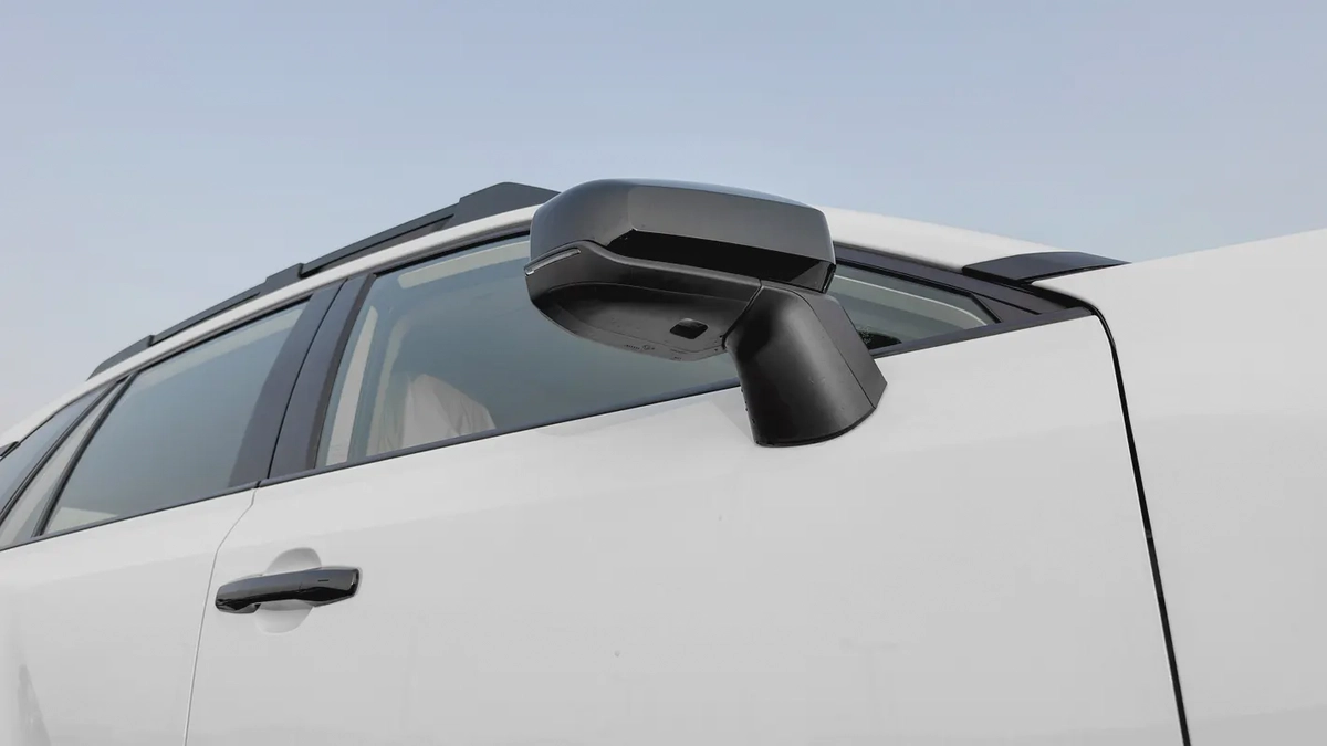 2026 Toyota Rav4 Adventure 2.5L AT Hybrid (White-Black)-6-6