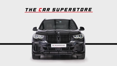 BMW X5 50i MSport GCC-AGMC Full Service History-BMW Individual Interior-Aero Dynamic Package-2