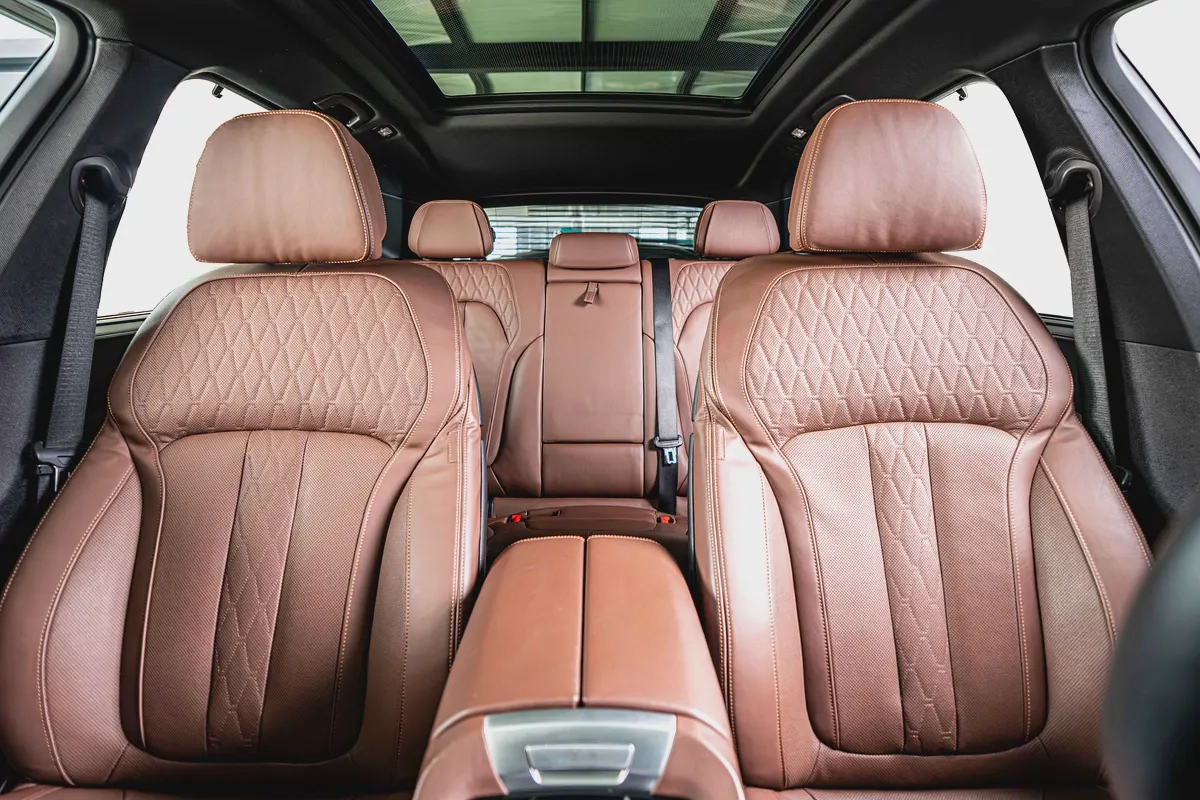 BMW X5 50i MSport GCC-AGMC Full Service History-BMW Individual Interior-Aero Dynamic Package-14-14