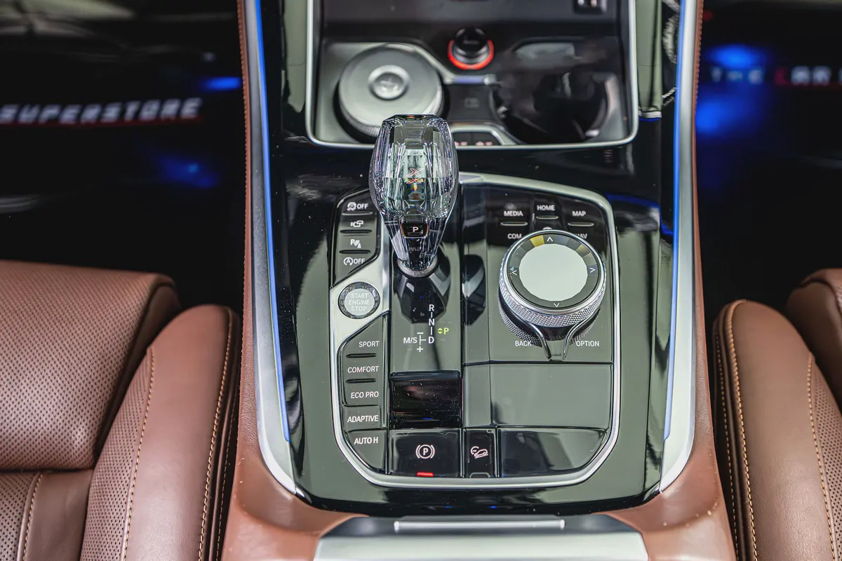 BMW X5 50i MSport GCC-AGMC Full Service History-BMW Individual Interior-Aero Dynamic Package-19-19