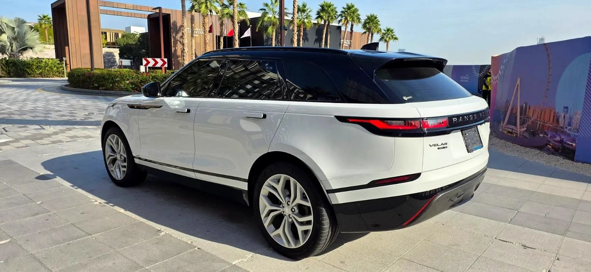 2020 Land Rover Range Rover Velar P250 SE-Excellent condition-Full Service History-12-12