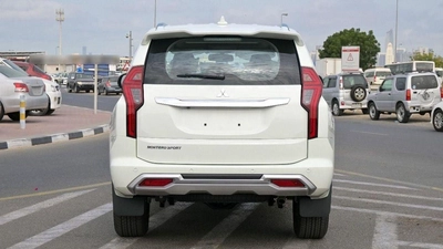 Mitsubishi Montero Sport MONTERO SPORT 3.0L FULL OPTION-6