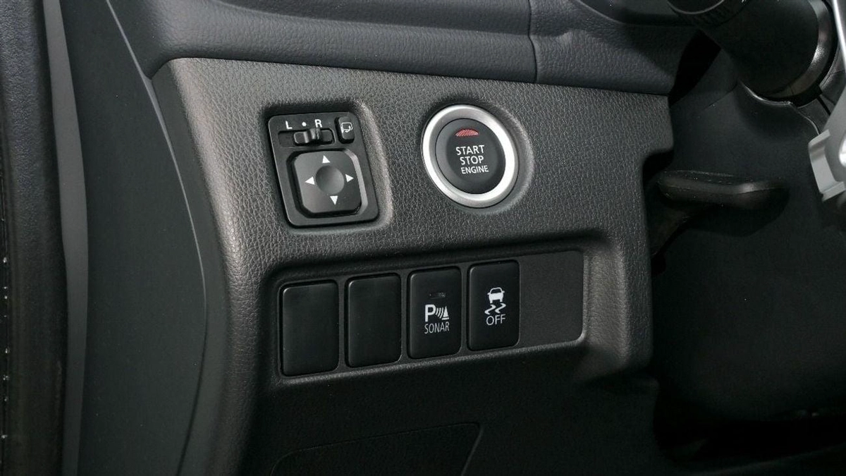 Mitsubishi Montero Sport MONTERO SPORT 3.0L FULL OPTION