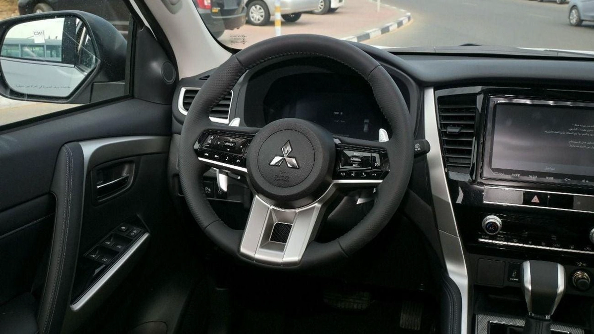 Mitsubishi Montero Sport MONTERO SPORT 3.0L FULL OPTION
