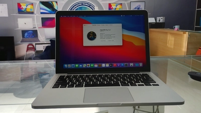 MacBook Pro 13inch 2015-0