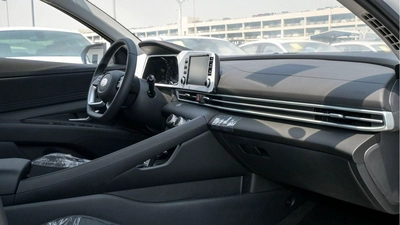 Hyundai Elantra SMART Hyundai Elantra 2025-6