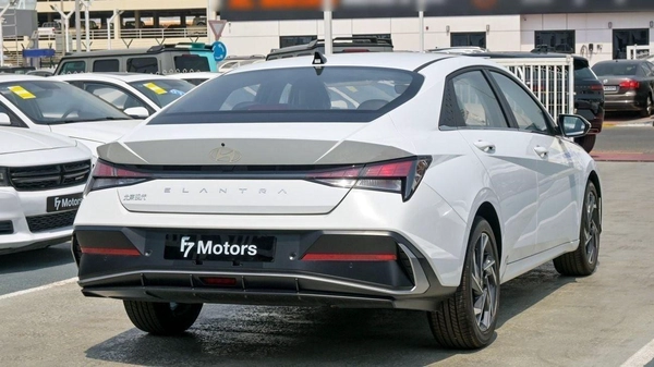 Hyundai Elantra SMART Hyundai Elantra 2025