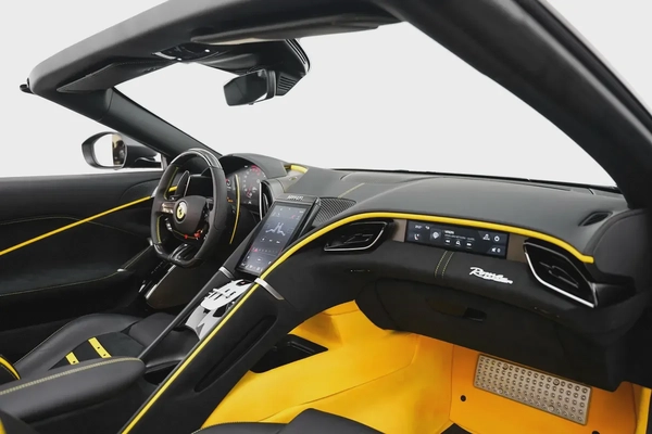 2025 FERRARI ROMA SPIDER WITH 7 YEARS SERVICE CONTRACT