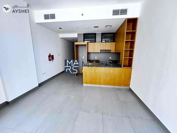 Luxurious brand new partition studio available for rent with all facilities in Al Mamsha Muwelih