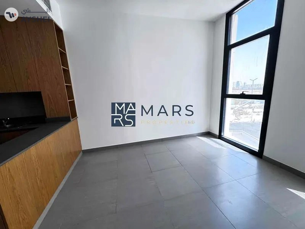 Luxurious brand new partition studio available for rent with all facilities in Al Mamsha Muwelih