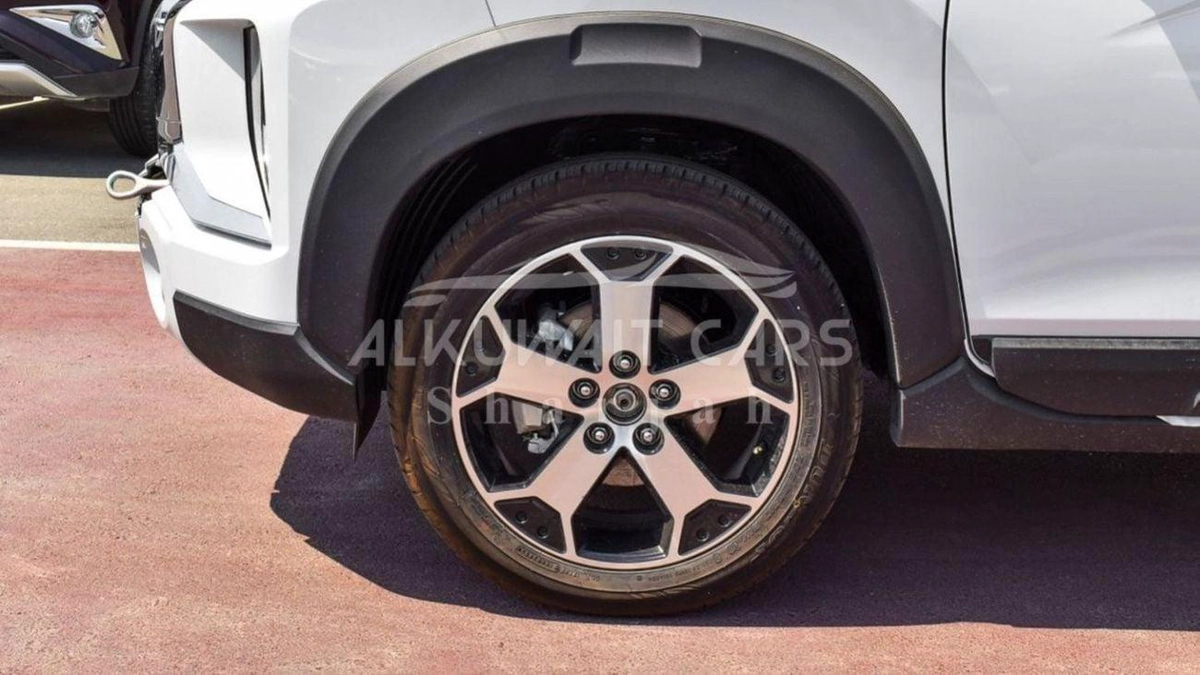 Mitsubishi Xpander Mitsubishi X Pander 1.5L  Petrol 2023-6-0
