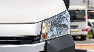 Toyota Hiace TOYOTA HIACE HR CARGO VAN-4
