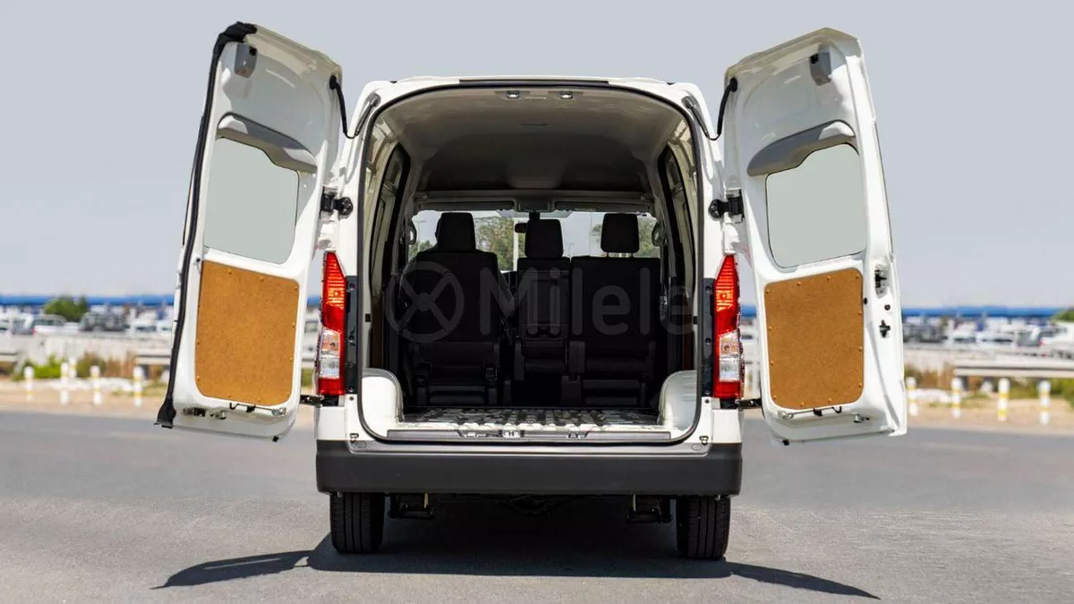 Toyota Hiace TOYOTA HIACE HR CARGO VAN-12-0