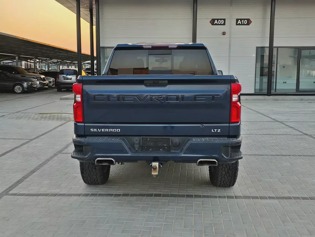 2021 Chevrolet Silverado LTZ - American Specs - Premium Condition-3-3