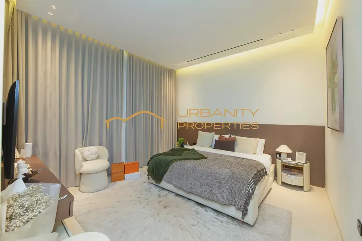 Higher Floor 1 BHK in DLRC | 822 sqft | AED 1.05M | Park Facing | AZRA Residence